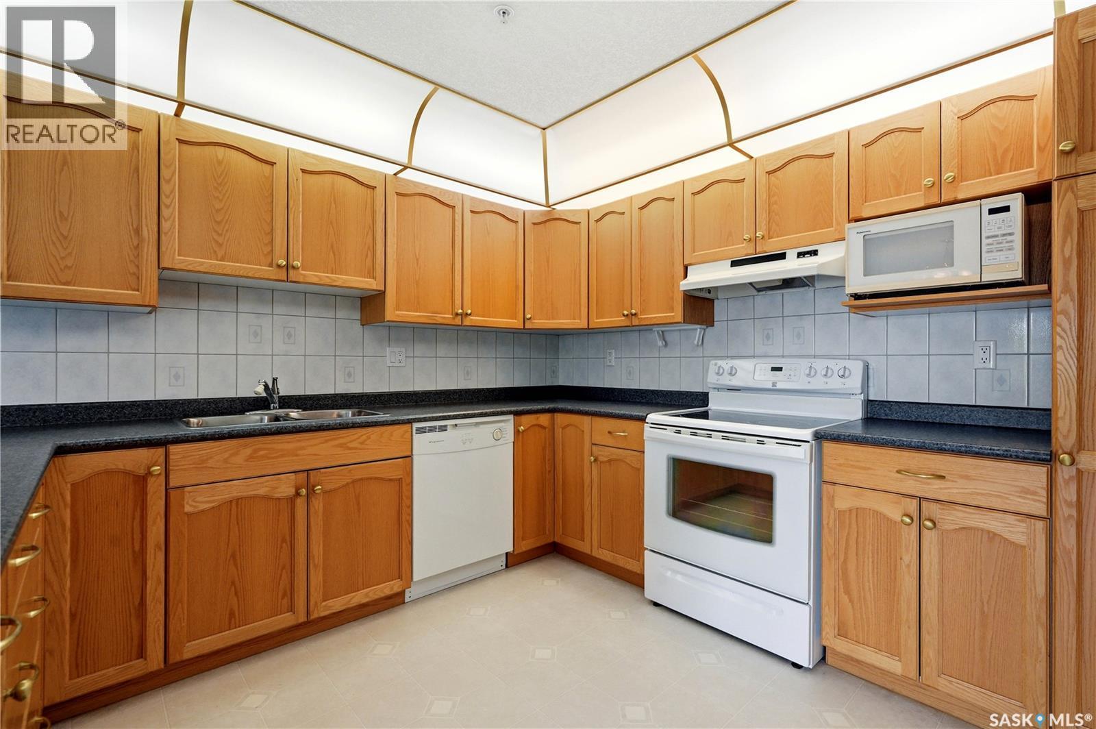 316 325 Keevil Crescent, Saskatoon, SK