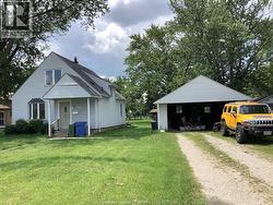 1733 BALFOUR Windsor, ON N8T 2R9