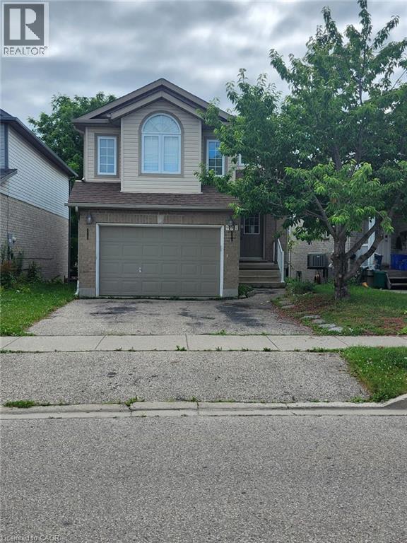 992 Copper Leaf Crescent, Kitchener, ON