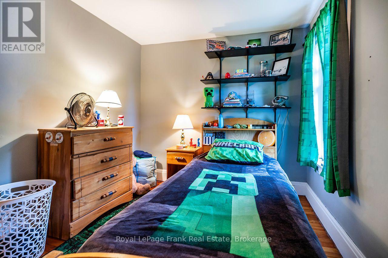 Bedroom 3 - 3 Summit Drive, Scugog, ON