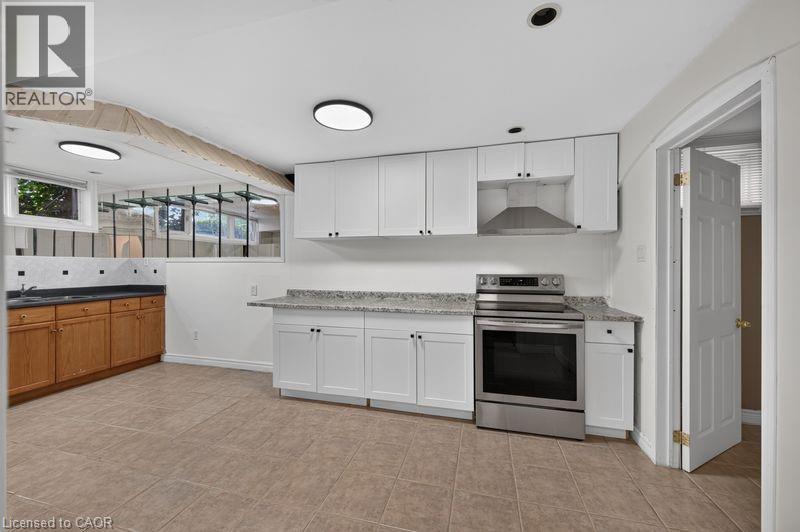 59 Colin Crescent Unit# Lower, Hamilton, ON