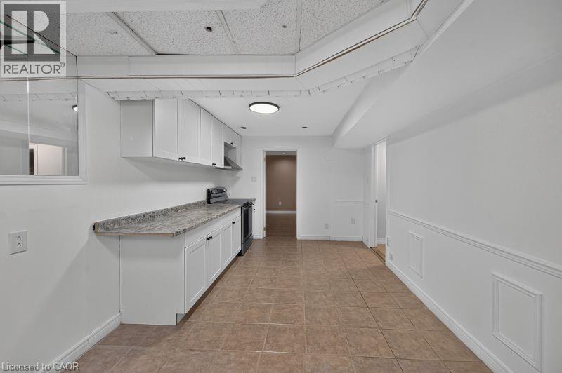 59 Colin Crescent Unit# Lower, Hamilton, ON
