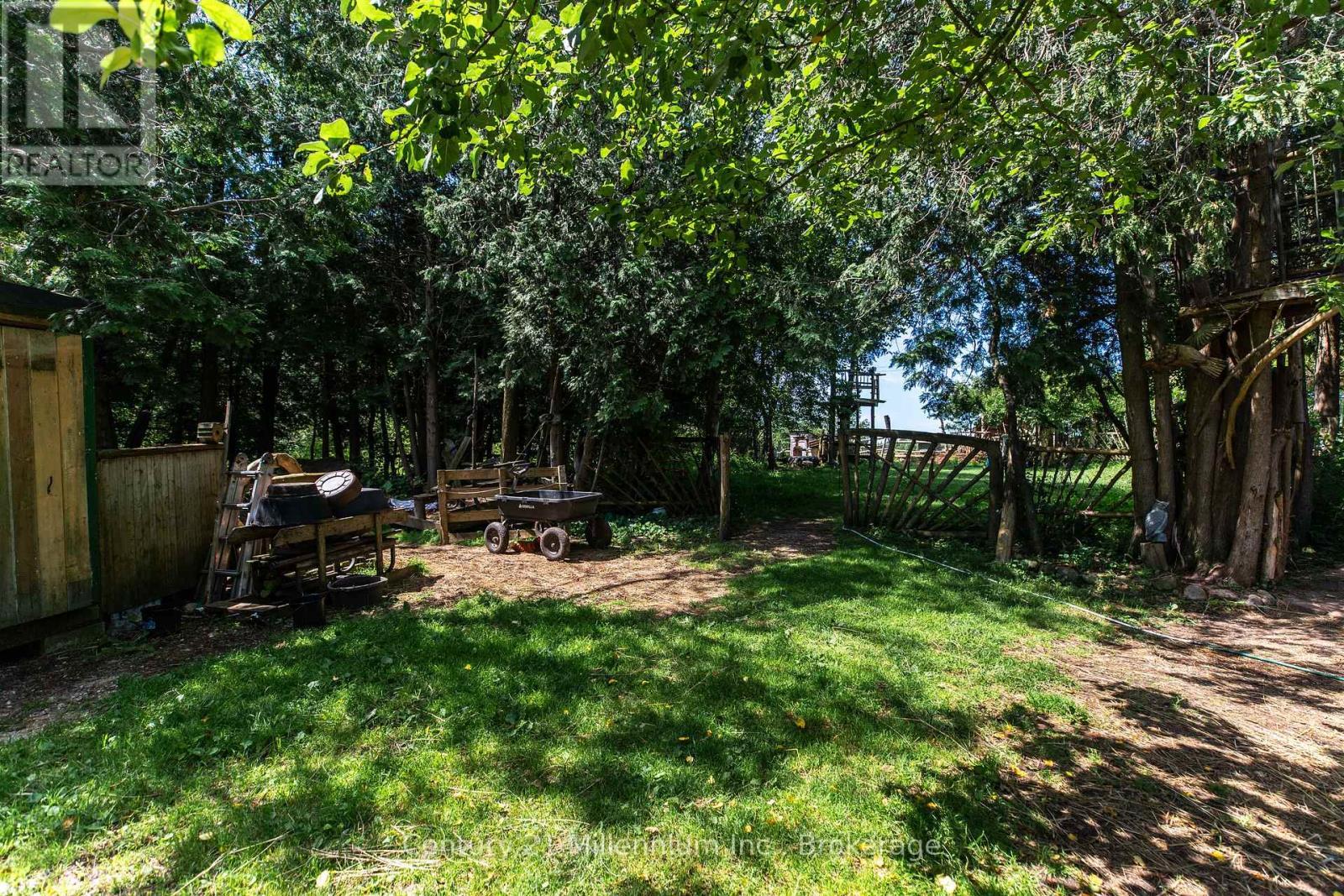 612608 Sideroad 61, Southgate, ON