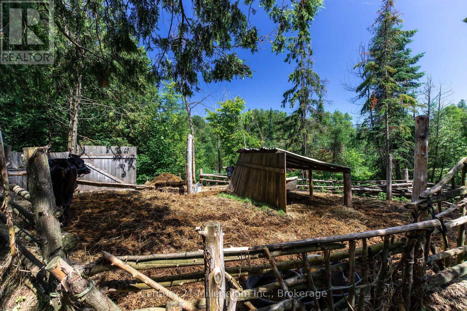 612608 Sideroad 61, Southgate, ON