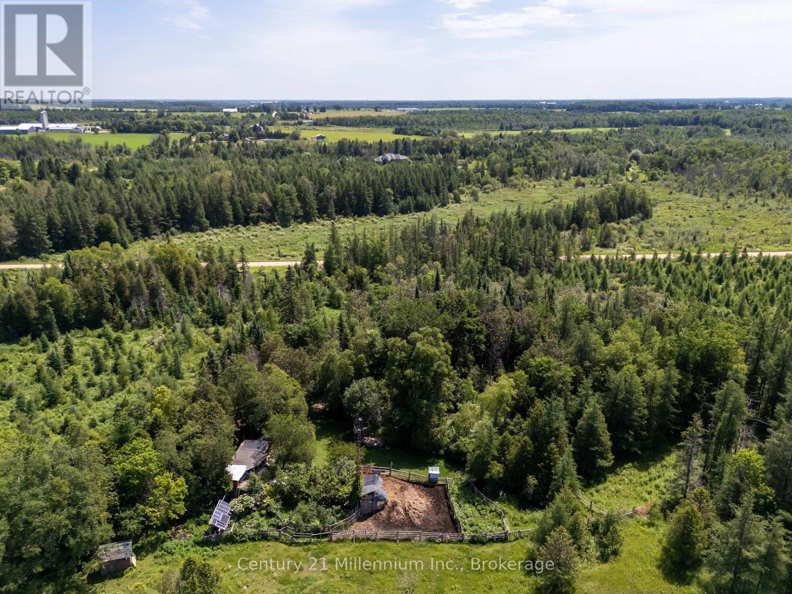 612608 Sideroad 61, Southgate, ON