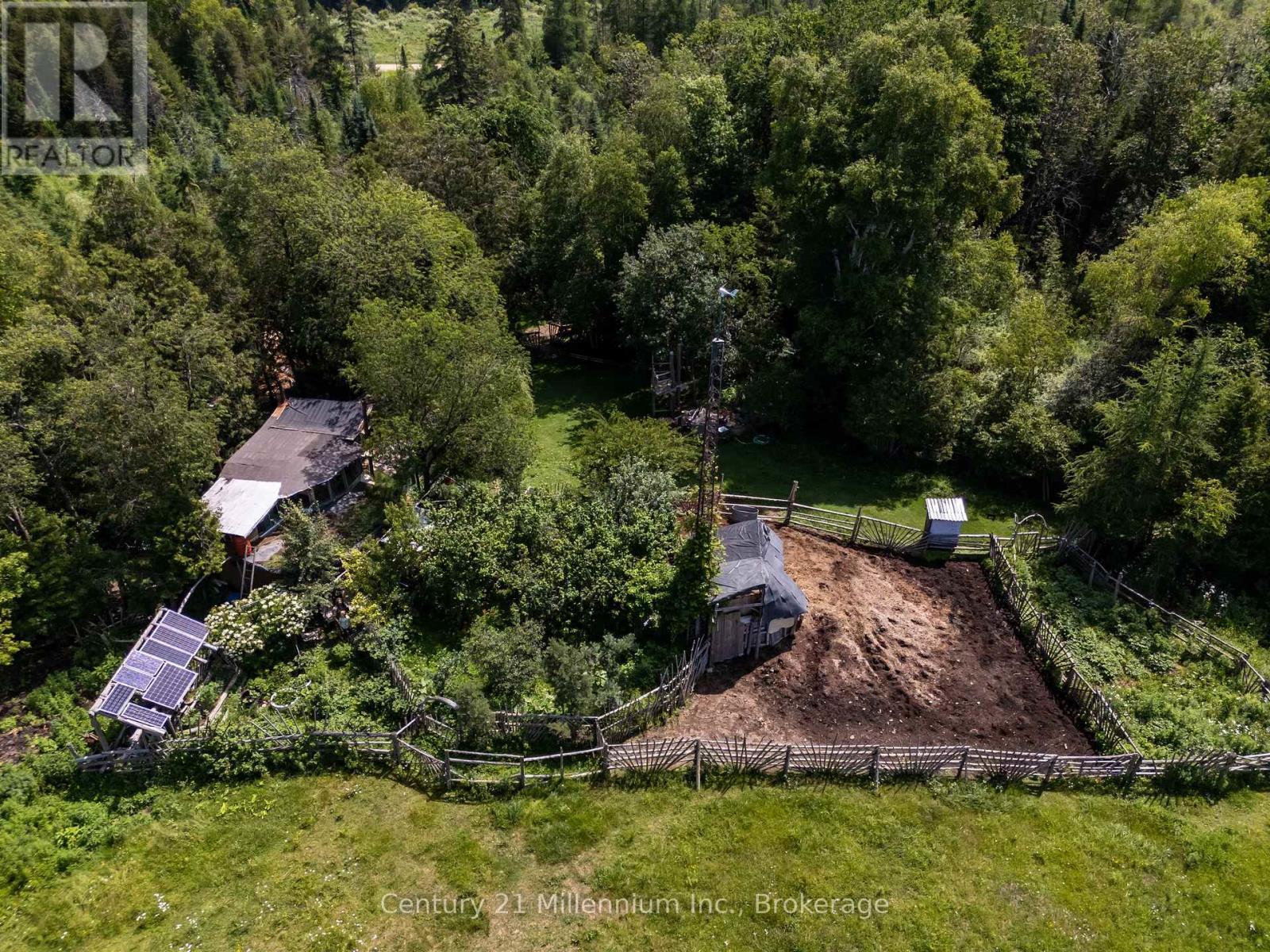 612608 Sideroad 61, Southgate, ON