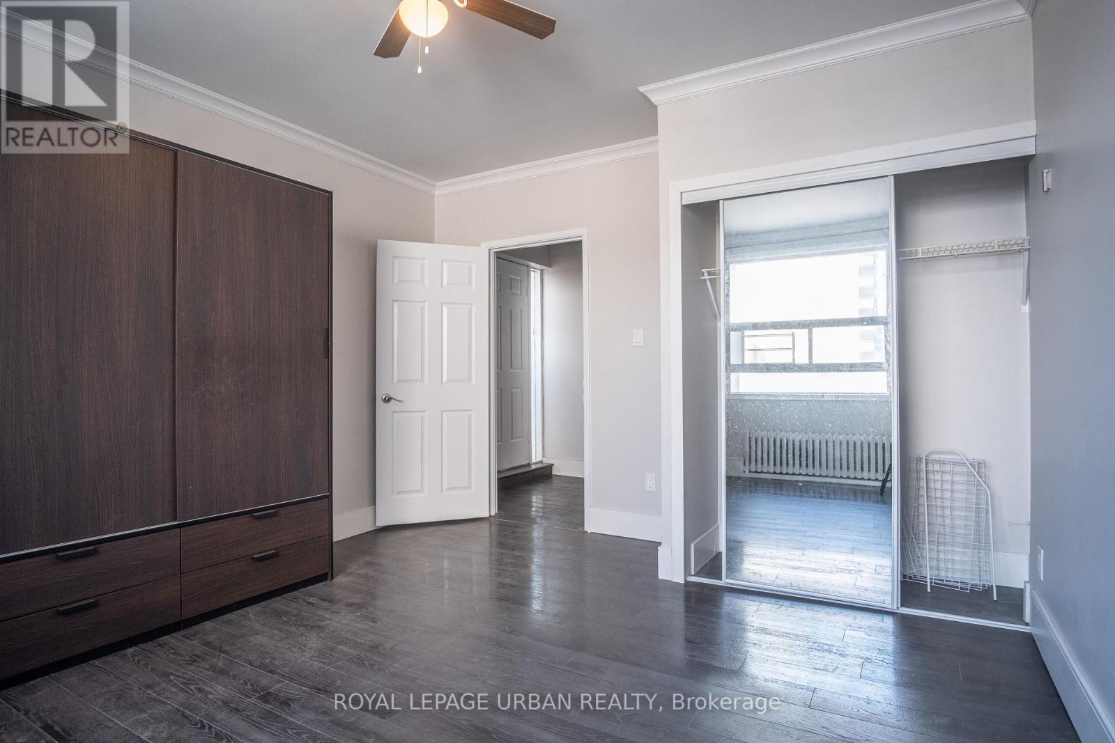 2 - 636 Danforth Avenue, Toronto, ON