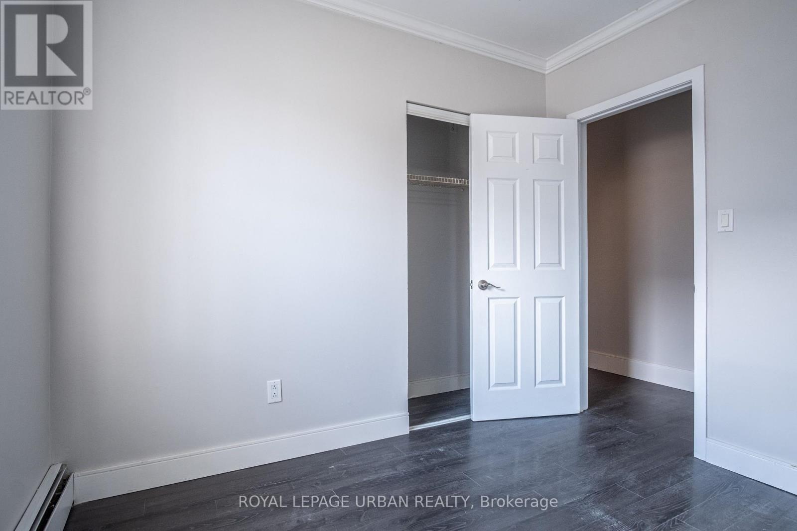 2 - 636 Danforth Avenue, Toronto, ON