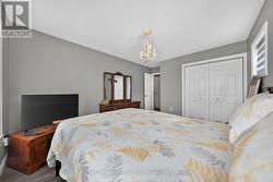 Principal Bedroom - 