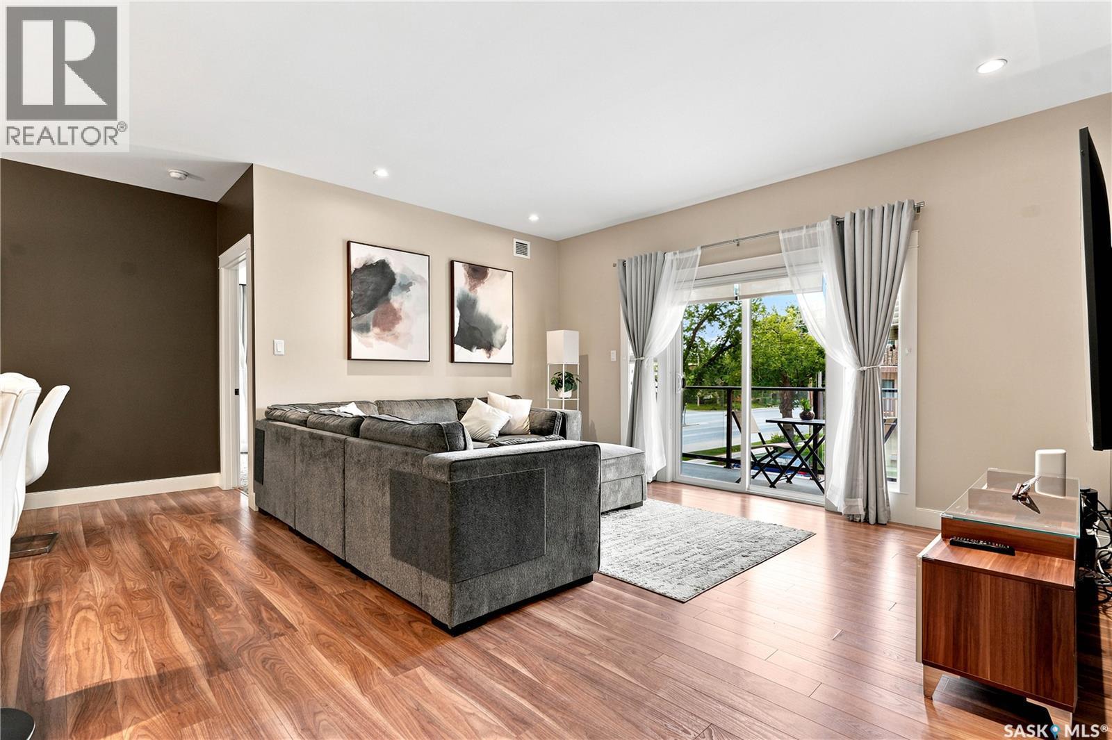 203 721 8Th Street, Saskatoon, SK