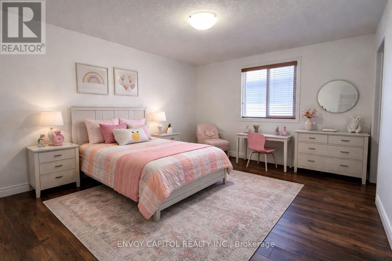 Virtually Staged - 402 Palamino Place, Waterloo, ON