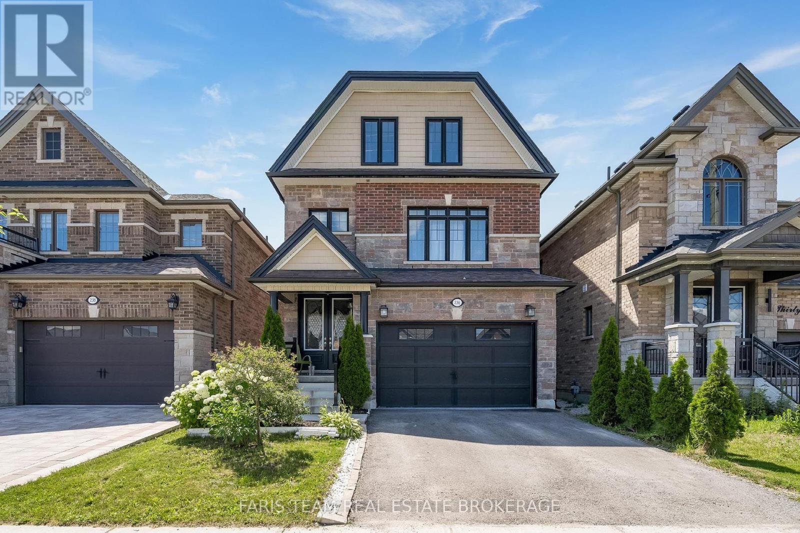 236 Eighth Avenue, New Tecumseth, ON