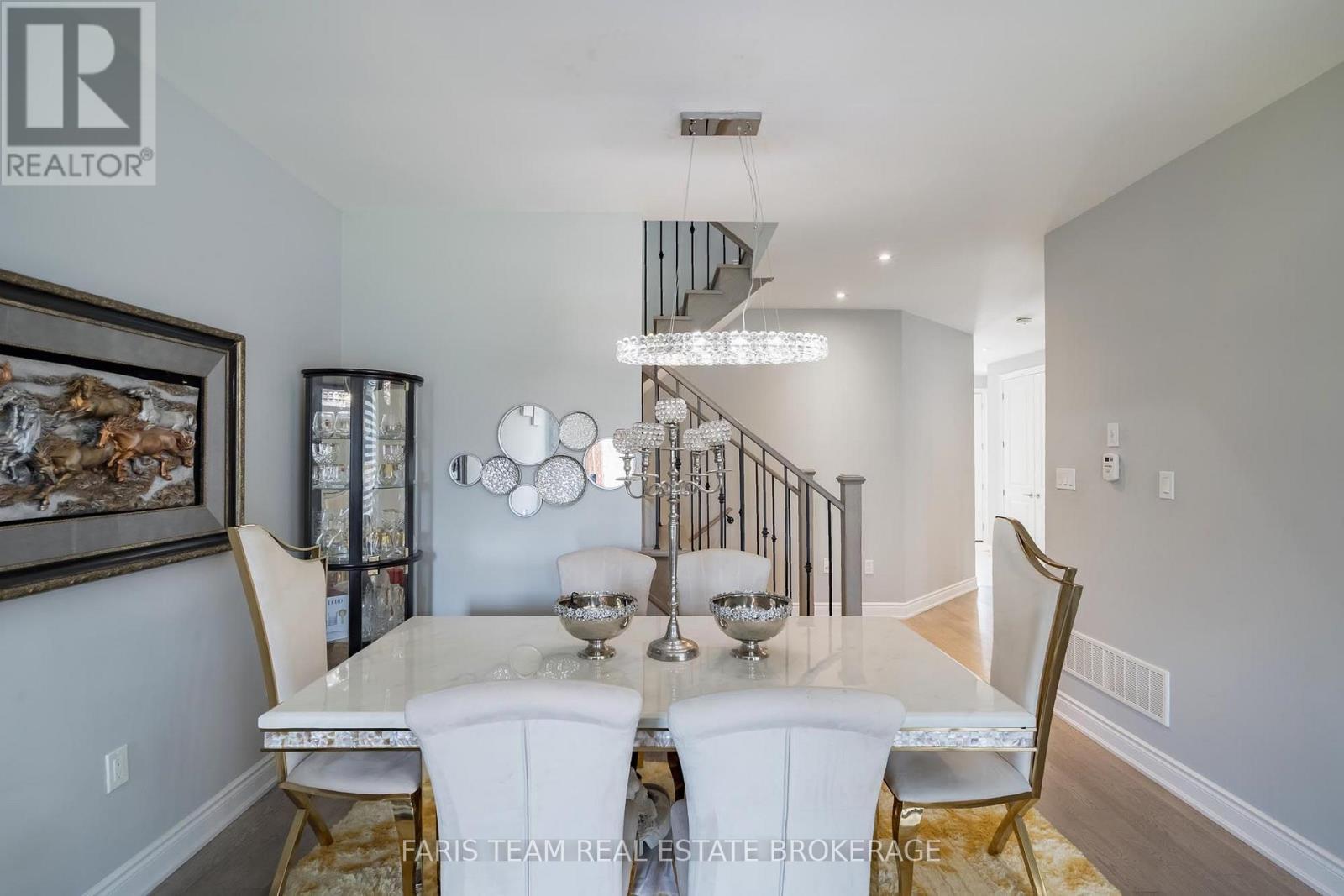 236 Eighth Avenue, New Tecumseth, ON