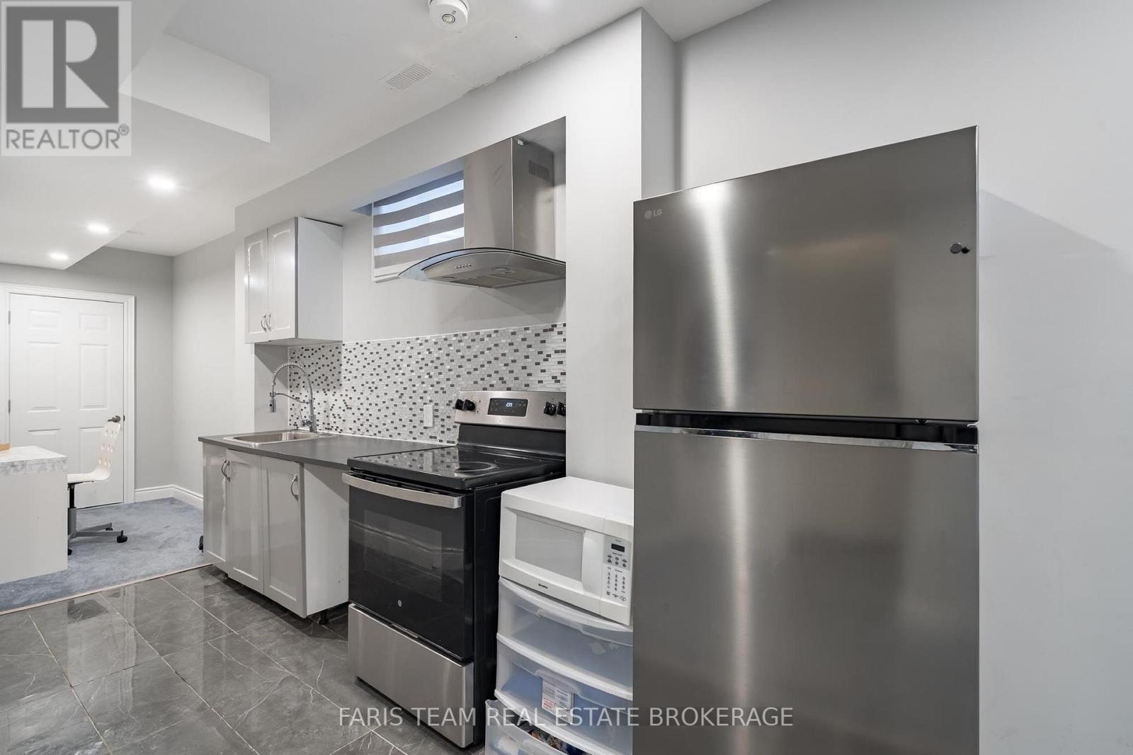 236 Eighth Avenue, New Tecumseth, ON
