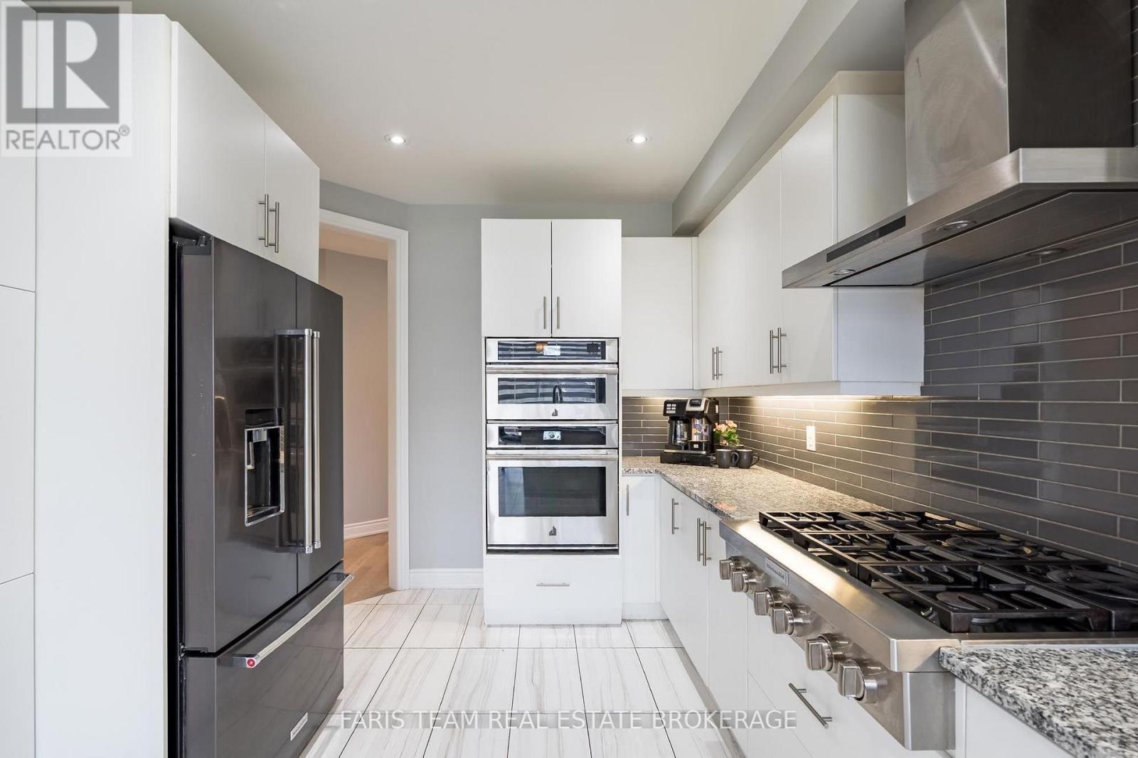 236 Eighth Avenue, New Tecumseth, ON