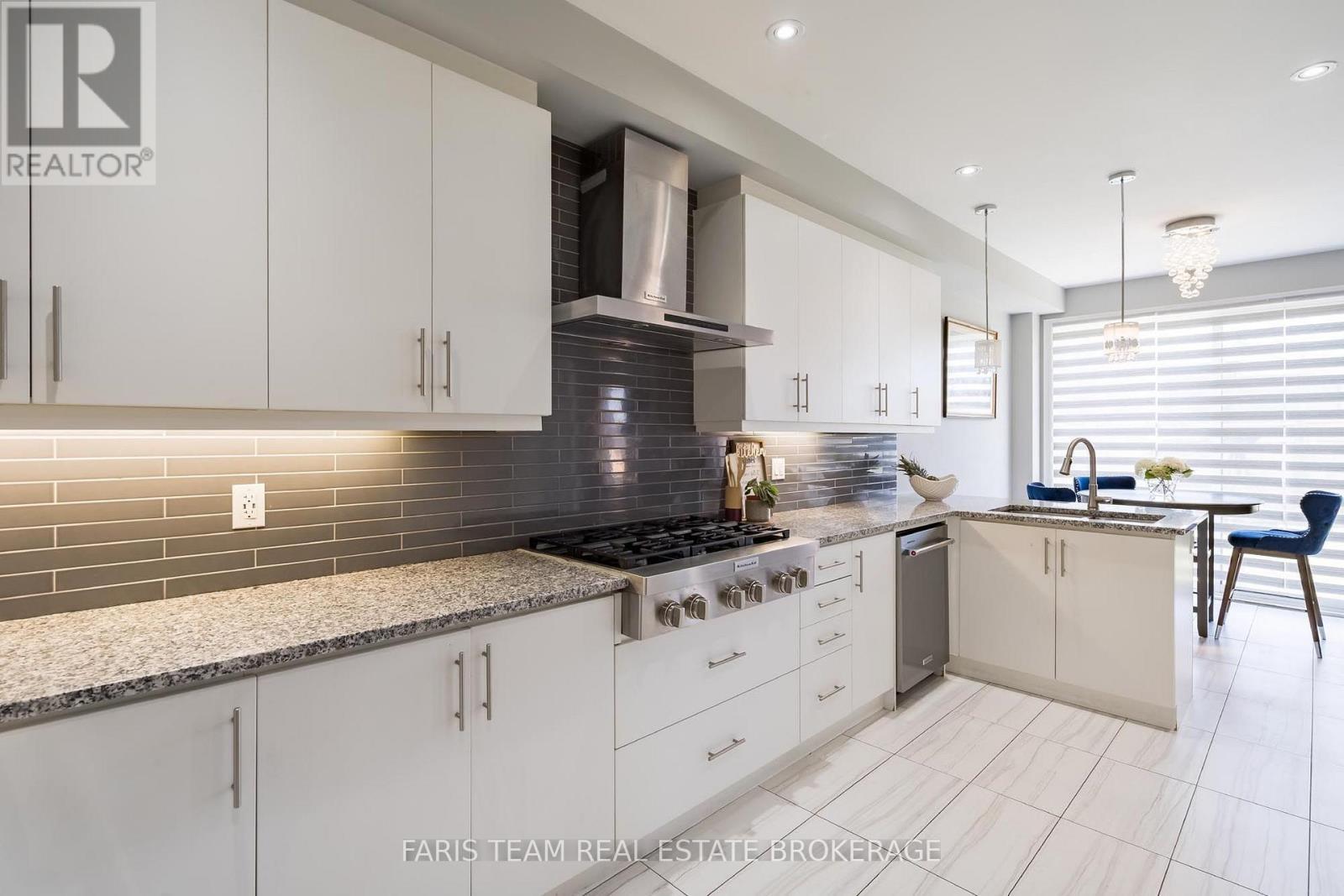 236 Eighth Avenue, New Tecumseth, ON