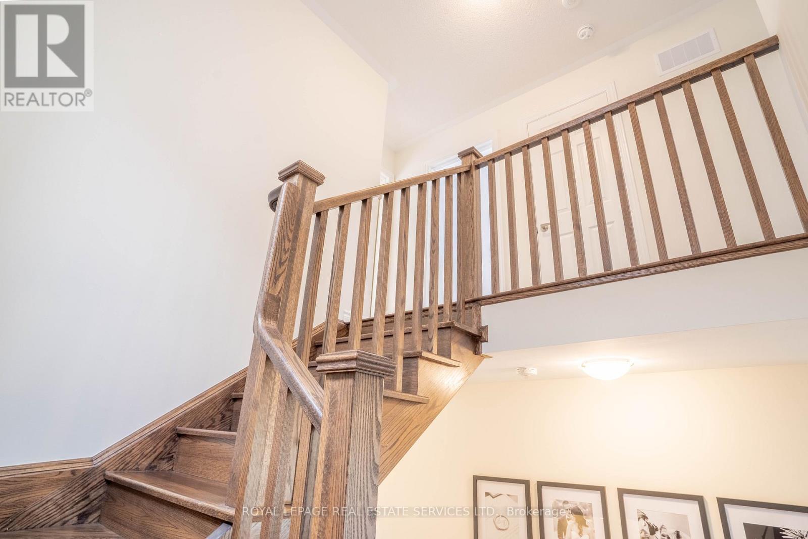 84 Barkerville Drive, Whitby, ON