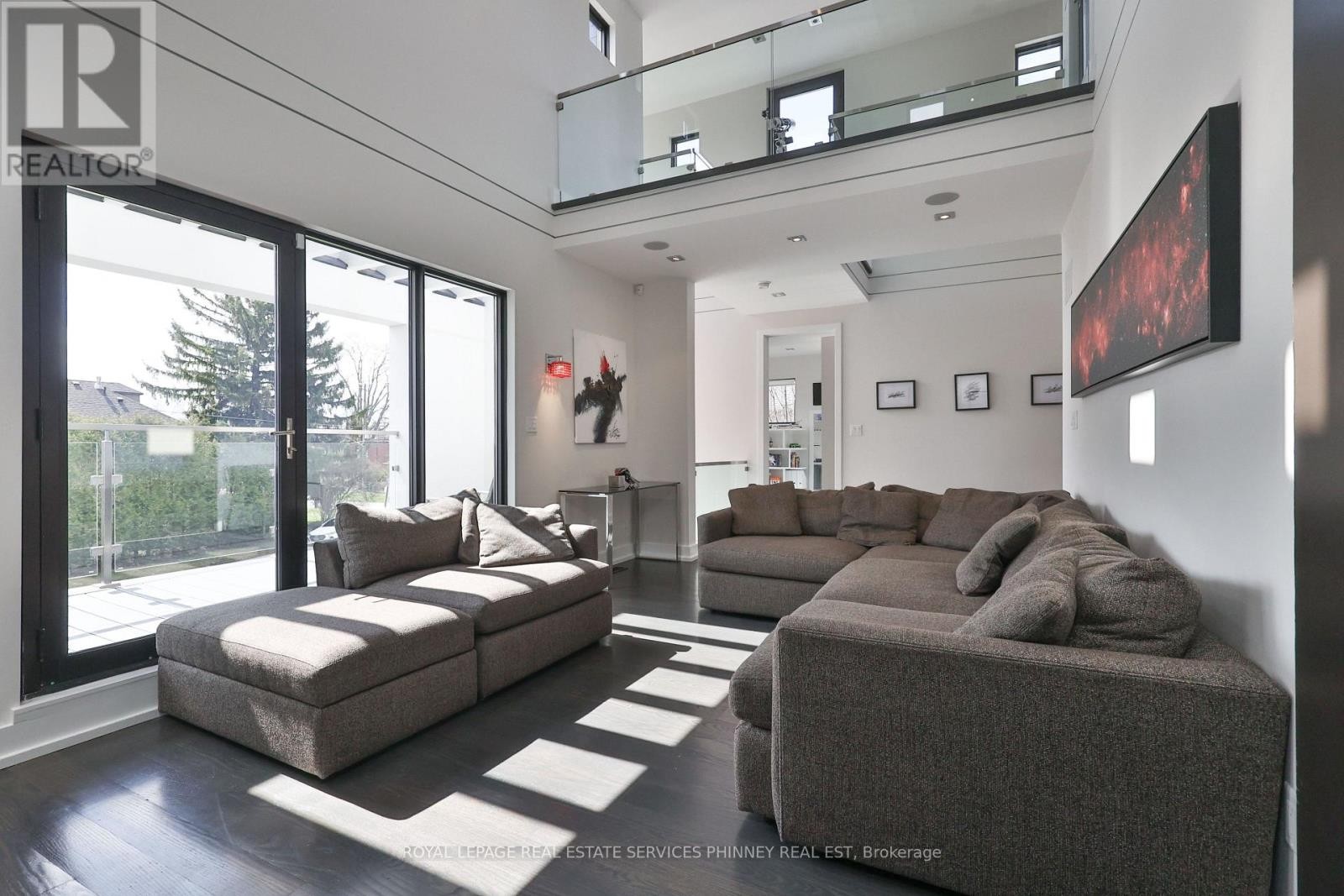 647 Montbeck Crescent, Mississauga, ON