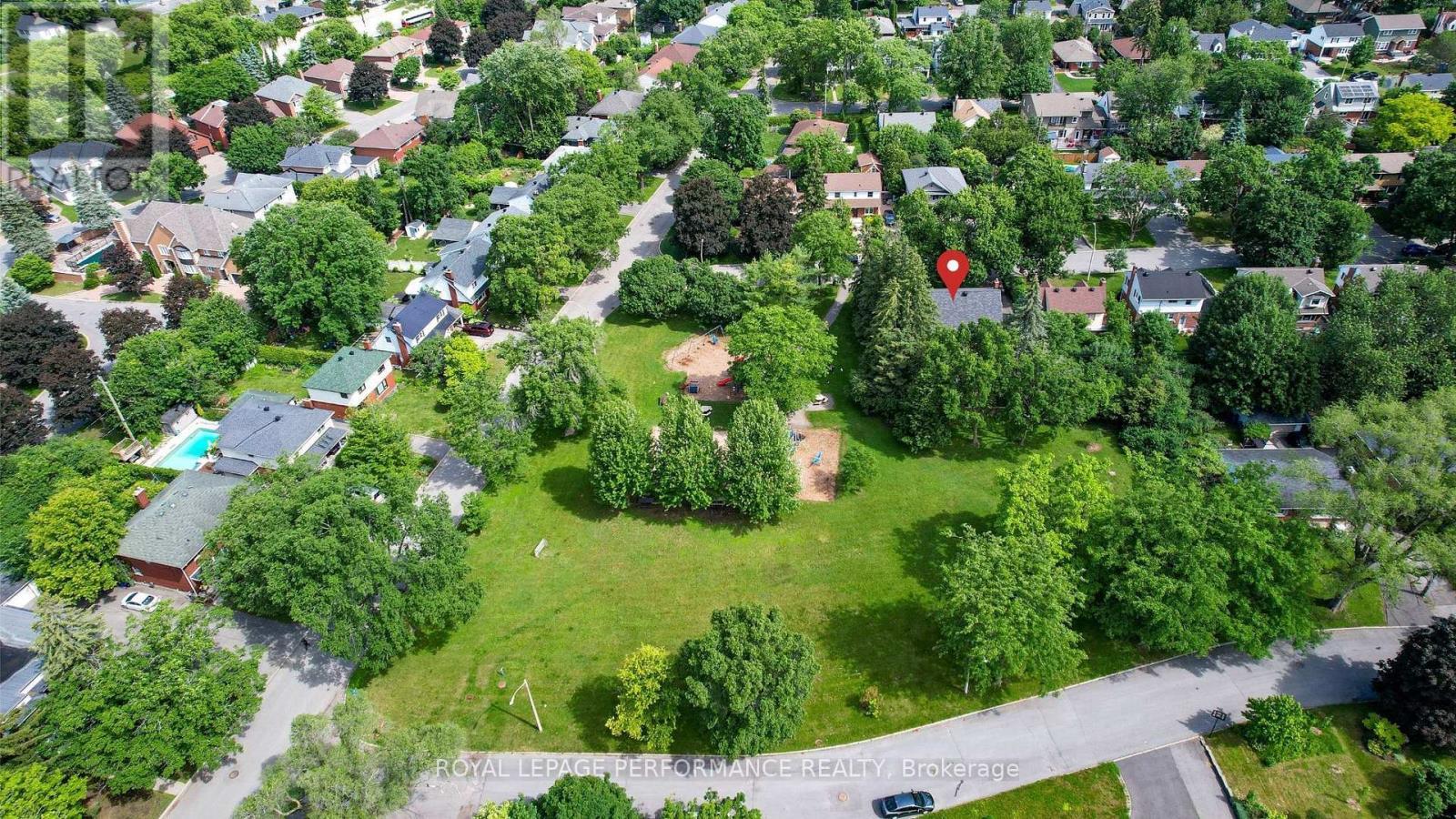 140 Begonia Avenue, Ottawa, ON