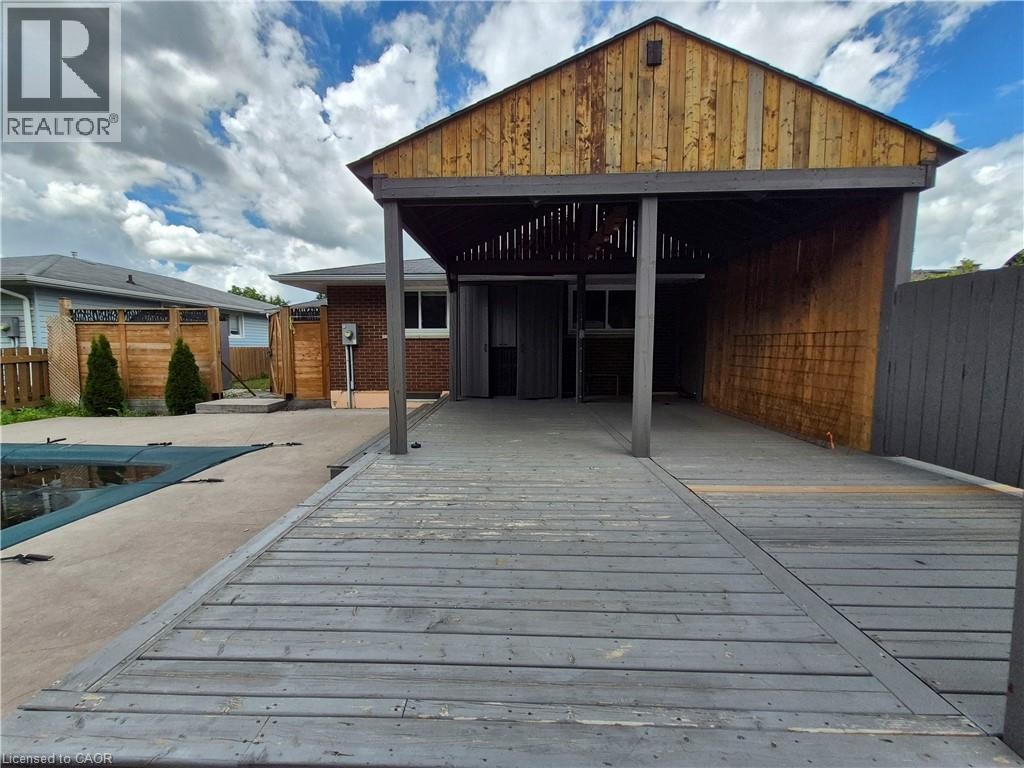154 Appalachian Crescent, Kitchener, ON - Outdoor