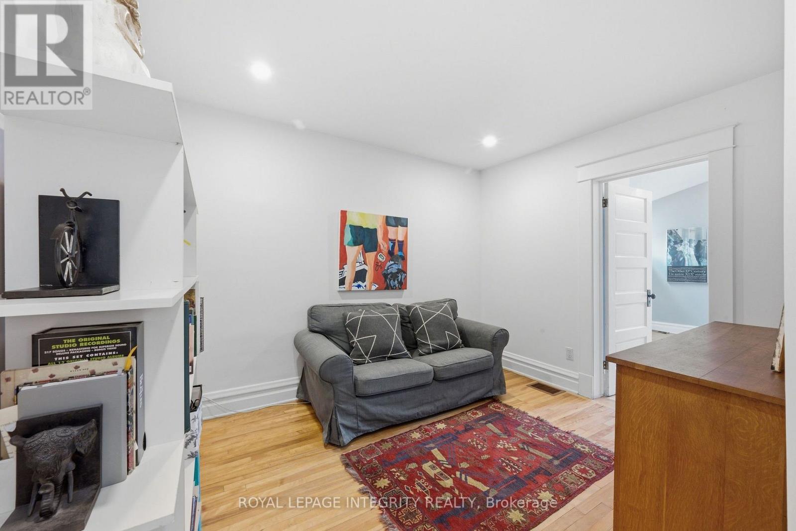 159 Hawthorne Avenue, Ottawa, ON