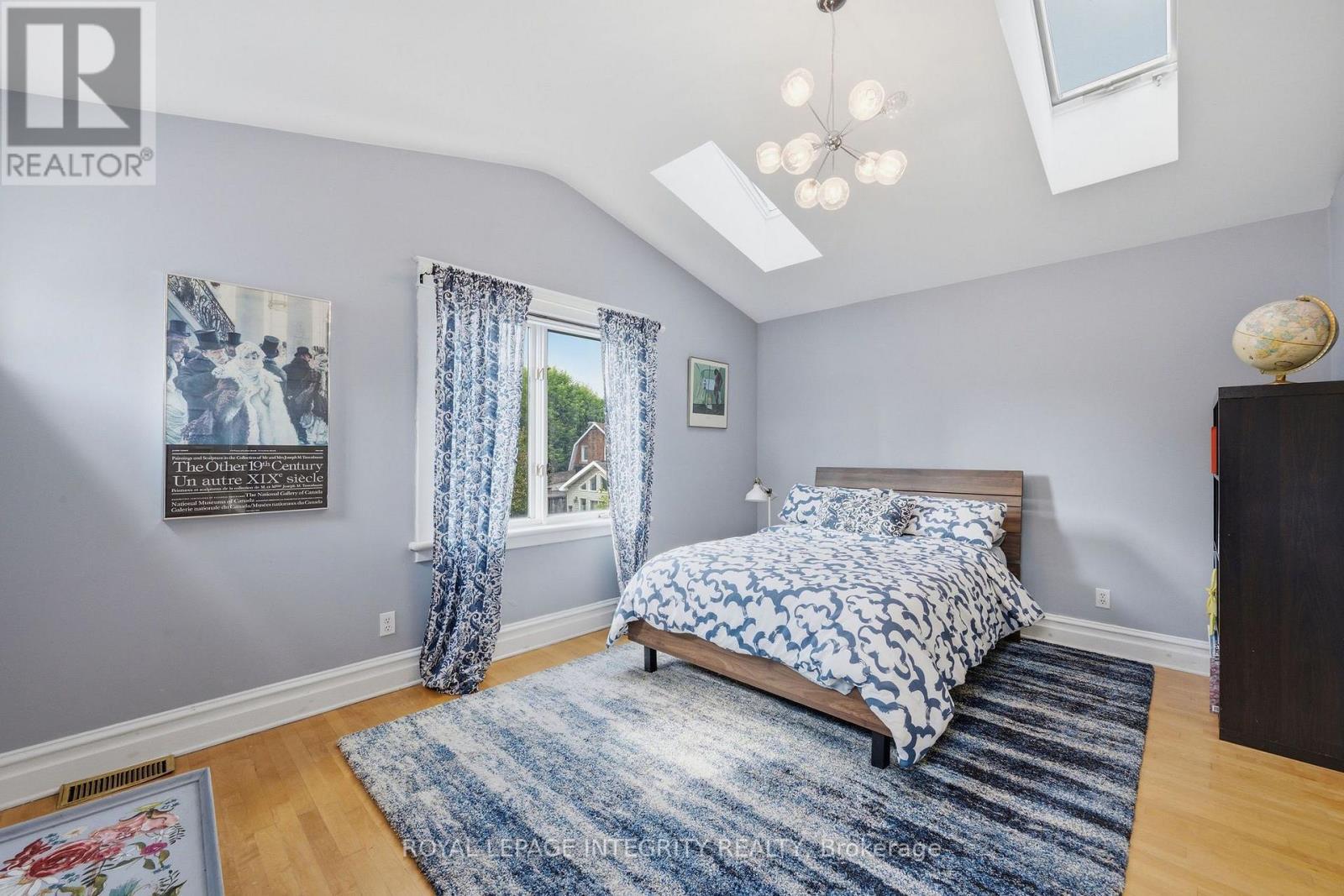 159 Hawthorne Avenue, Ottawa, ON