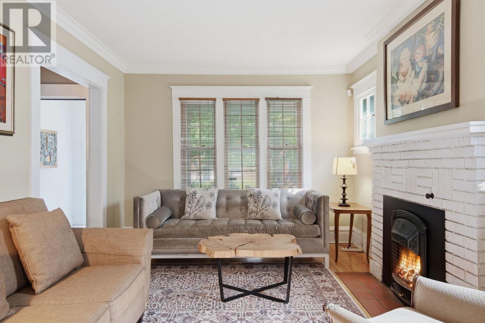 159 Hawthorne Avenue, Ottawa, ON