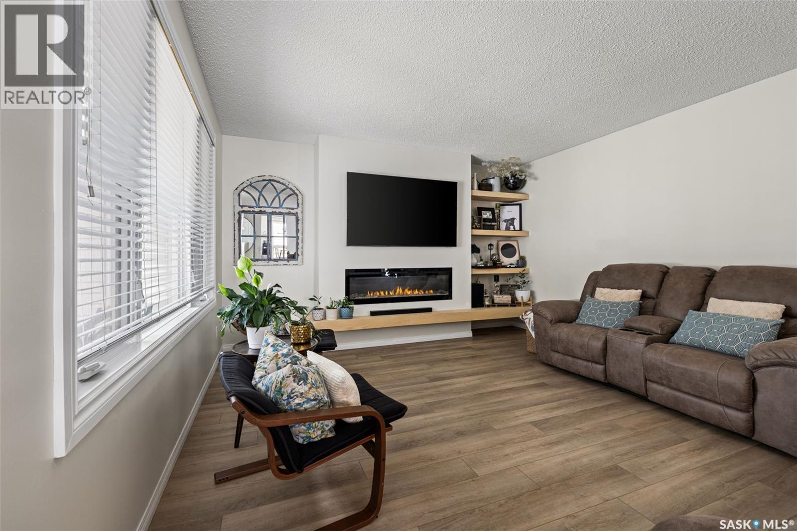 47 Green Meadow Road, Regina, SK