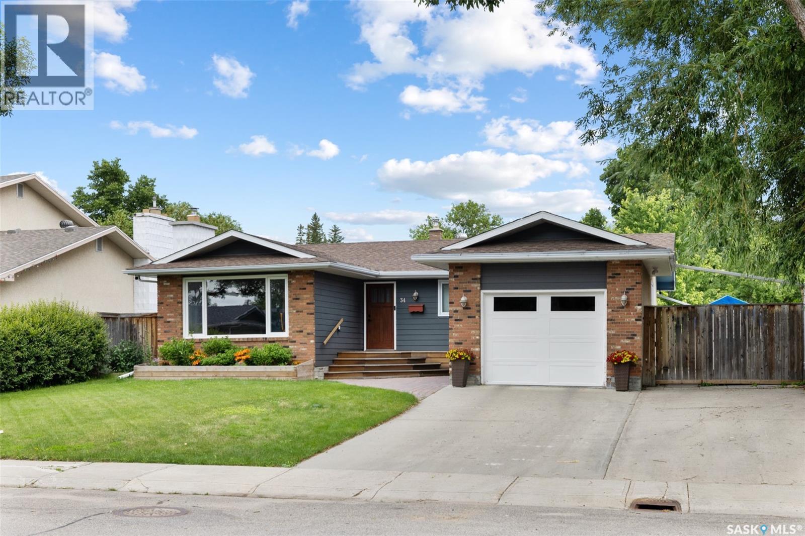 34 Plainsview Drive, Regina, SK