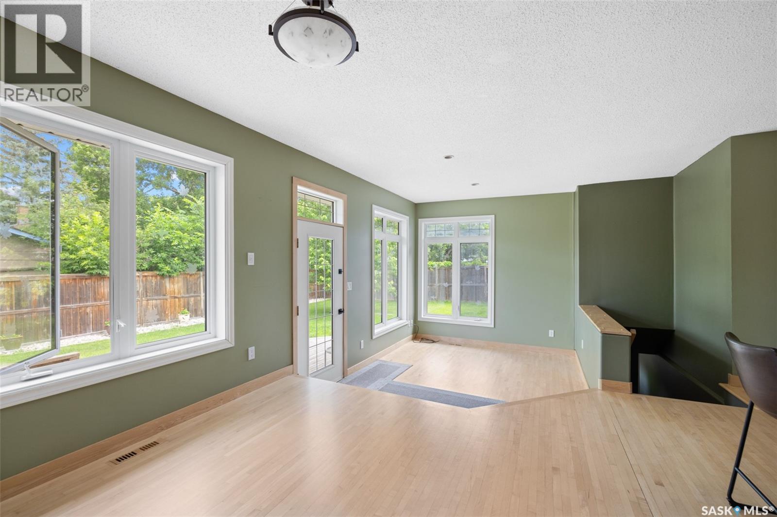 34 Plainsview Drive, Regina, SK
