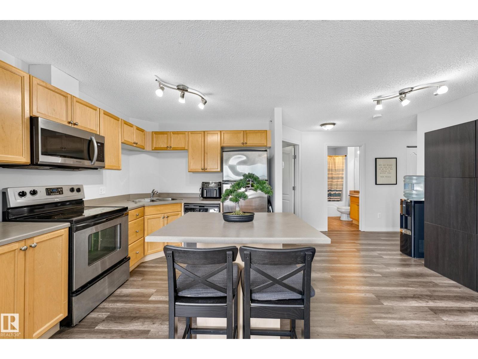 #2420 320 Clareview Station Dr Nw, Edmonton, AB