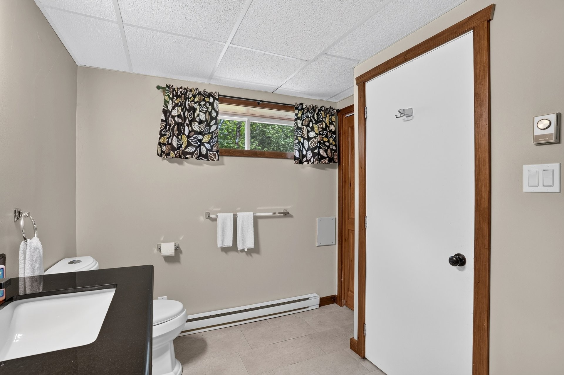 Mud Room - 1130 Ch. De La Montagne, Sainte-Agathe-Des-Monts, QC - Indoor Photo Showing Other Room
