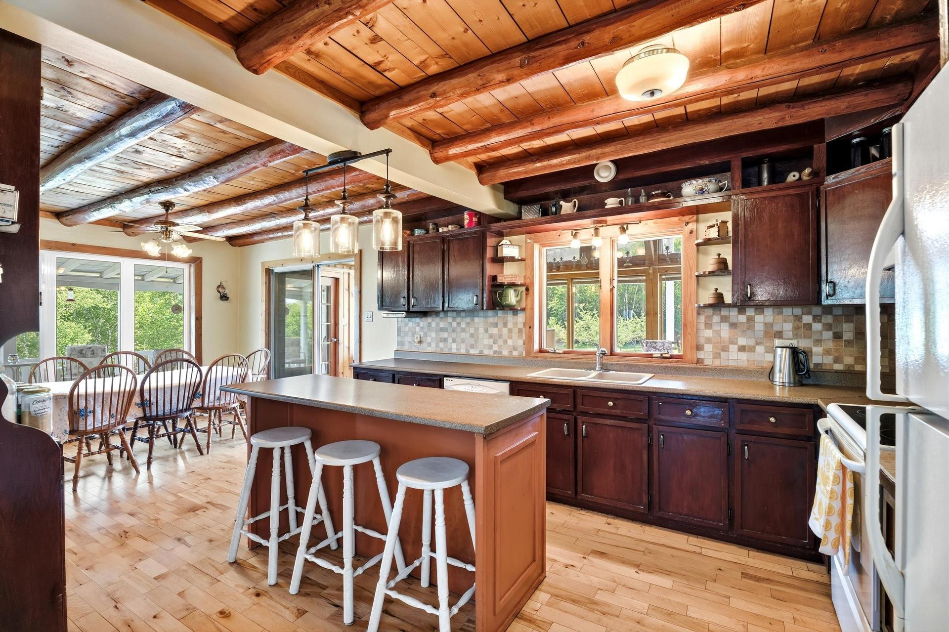507 Pinevale Road, Pinevale, NS - Indoor Photo Showing Kitchen With Double Sink
