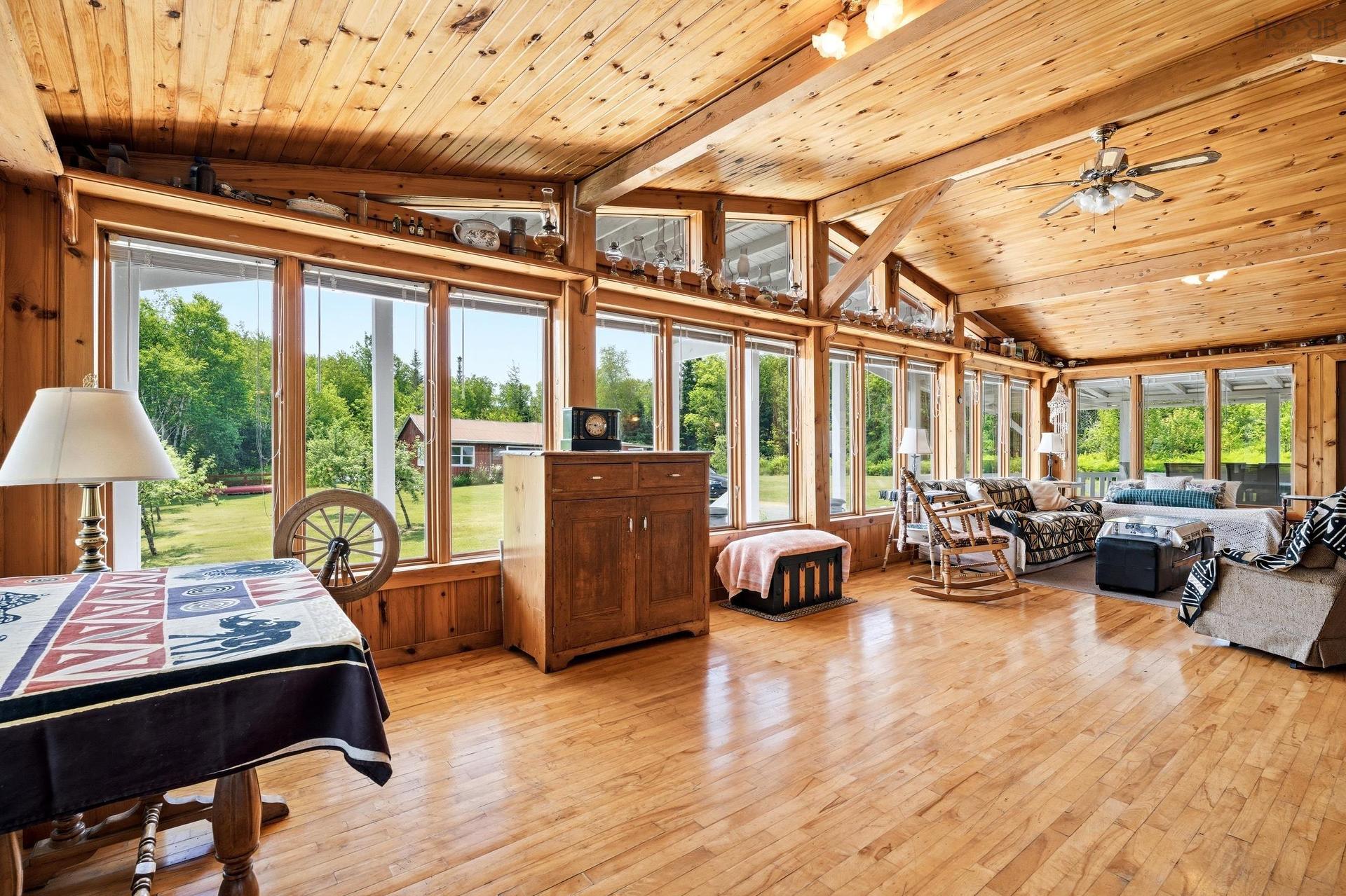 507 Pinevale Road, Pinevale, NS - Indoor Photo Showing Dining Room