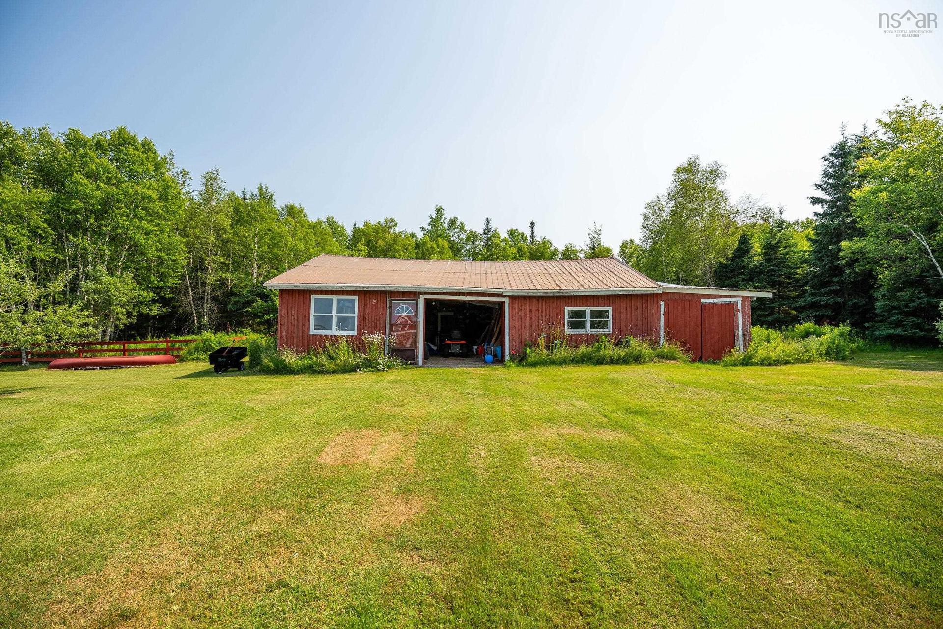 507 Pinevale Road, Pinevale, NS - Outdoor