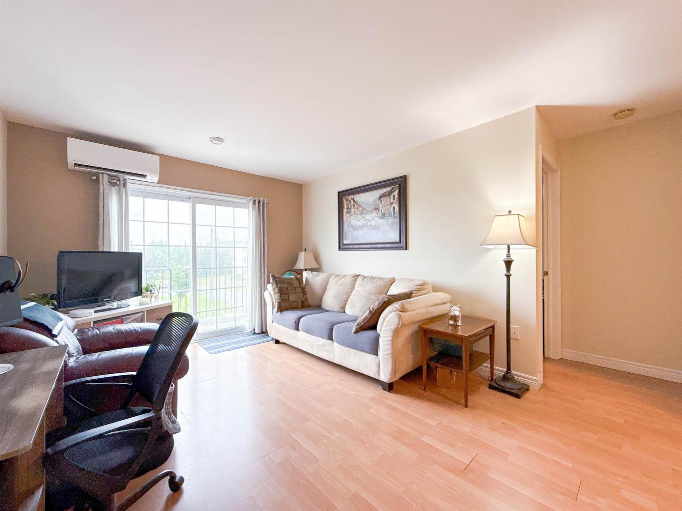 18 33 Glen Stewart Drive, Stratford, PE