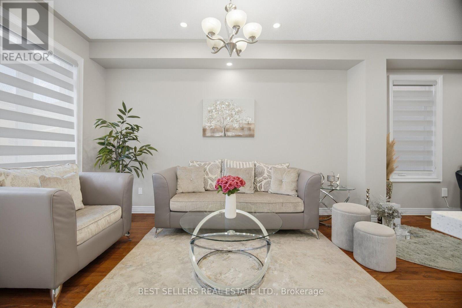 3252 Sunlight Street, Mississauga, ON