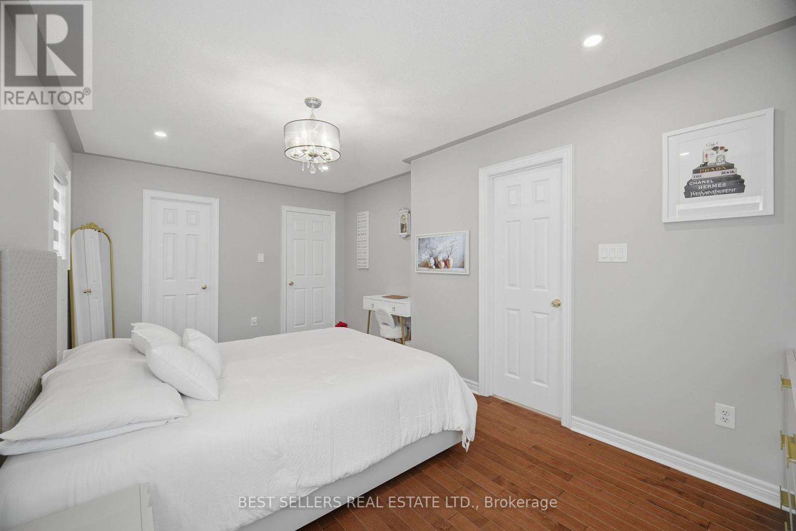 3252 Sunlight Street, Mississauga, ON
