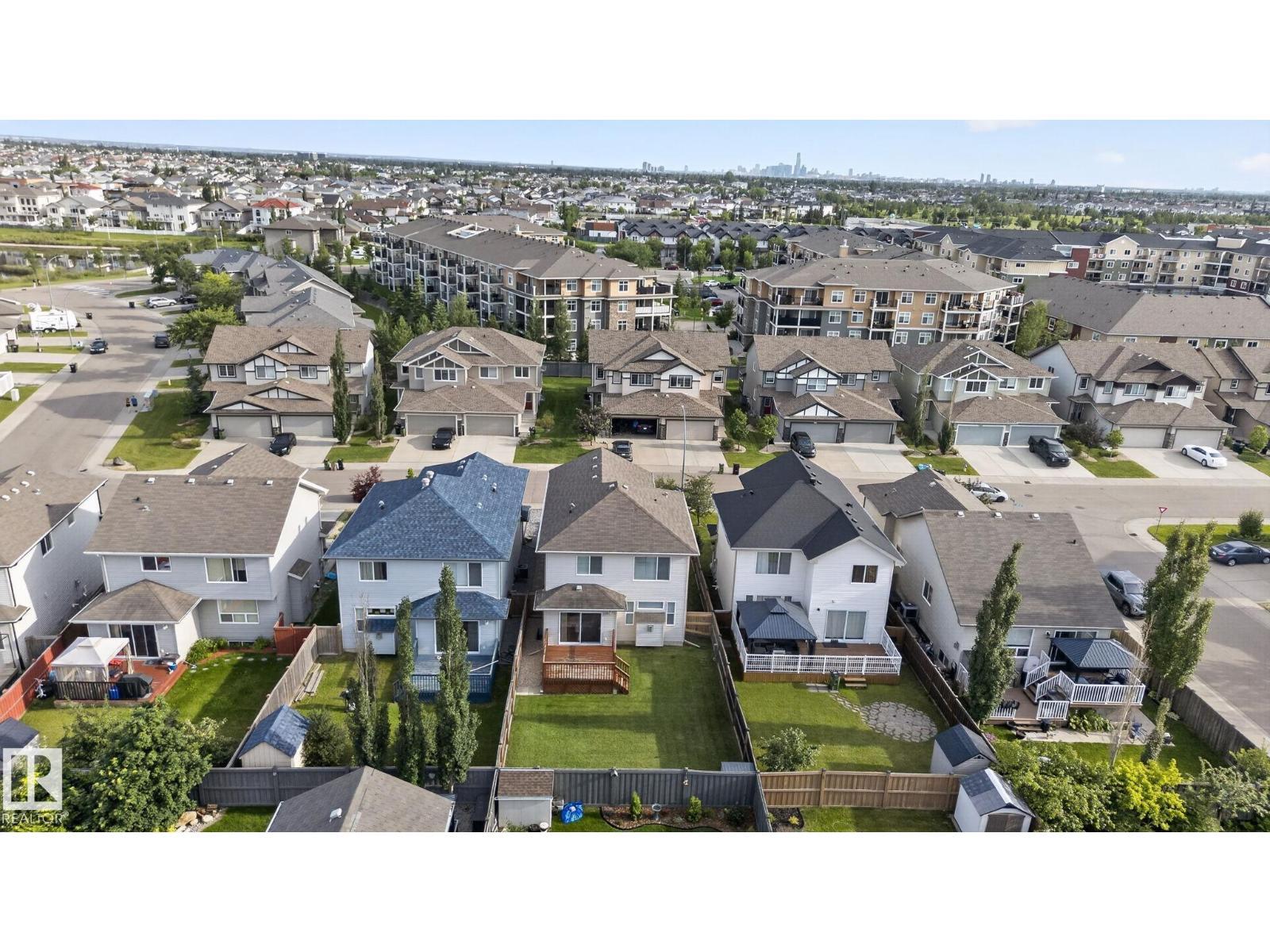 7858 170A Av Nw, Edmonton, AB