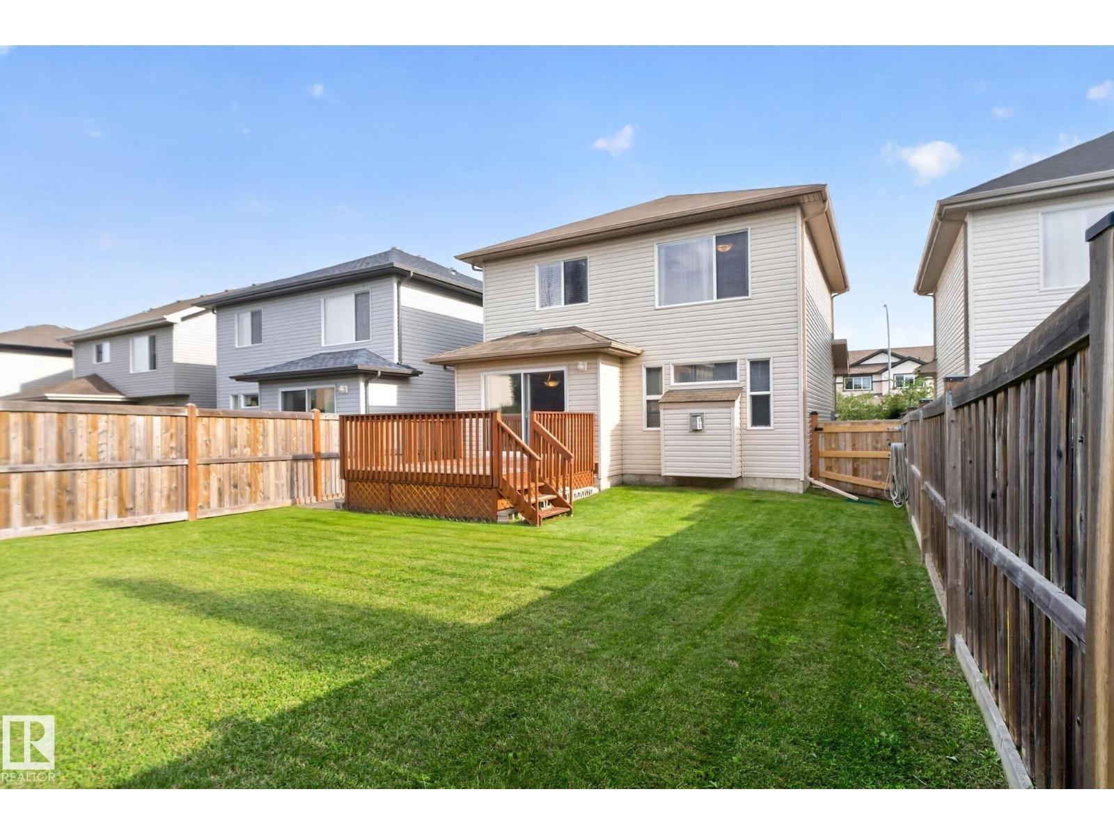 7858 170A Av Nw, Edmonton, AB