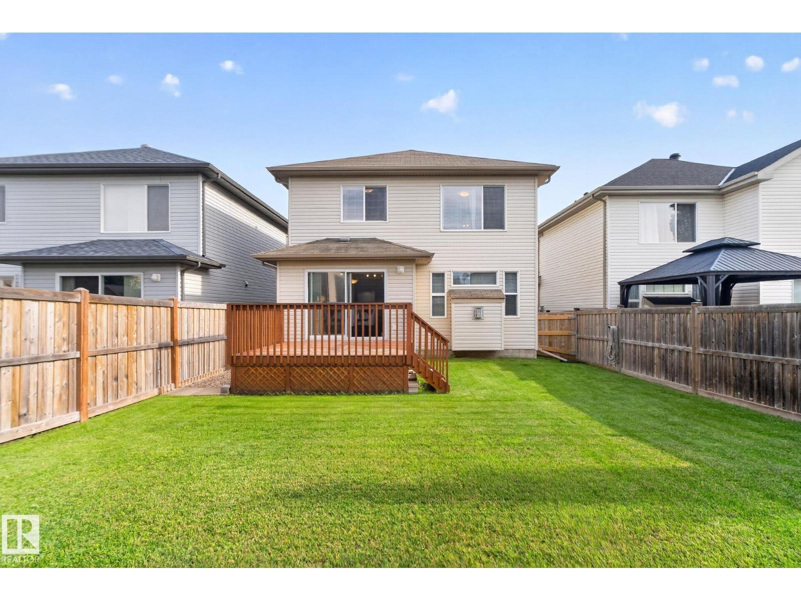 7858 170A Av Nw, Edmonton, AB