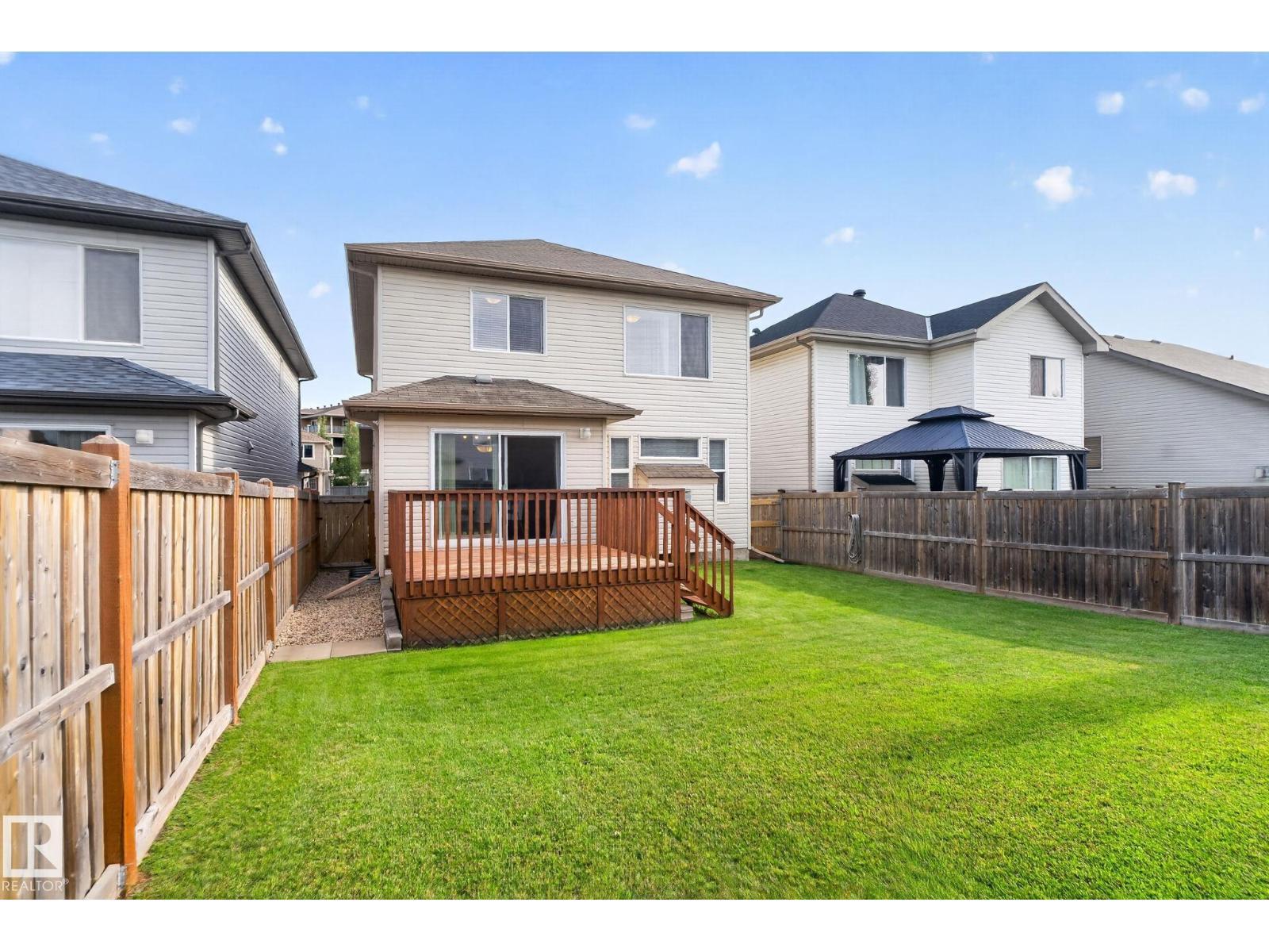 7858 170A Av Nw, Edmonton, AB