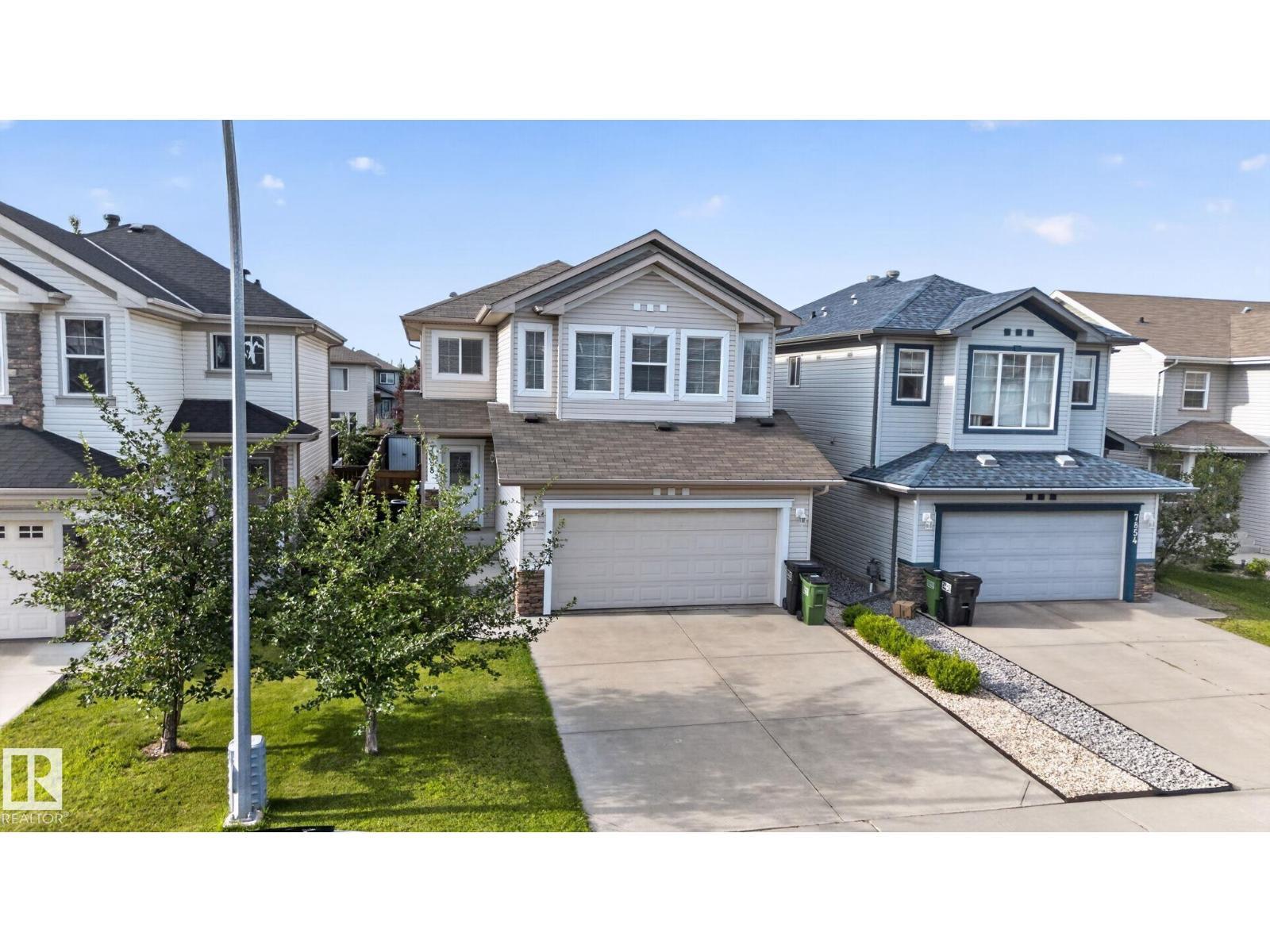 7858 170A Av Nw, Edmonton, AB