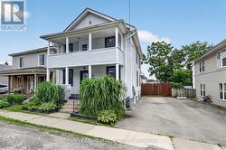 114 PILKINGTON STREET E Thorold, ON L2V 1B4
