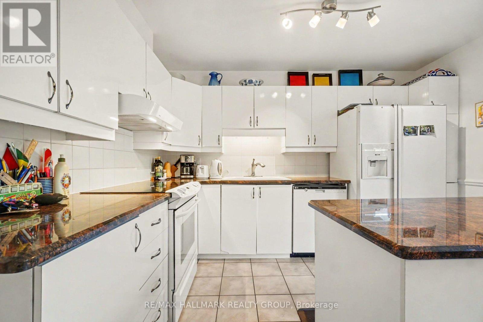 48 Dunbarton Court, Ottawa, ON