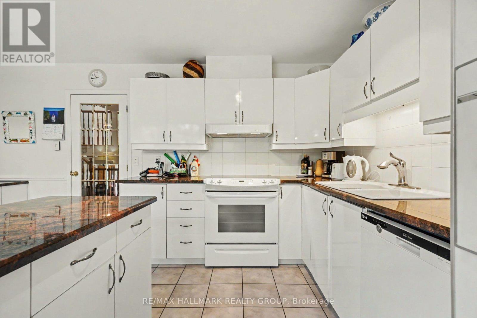 48 Dunbarton Court, Ottawa, ON