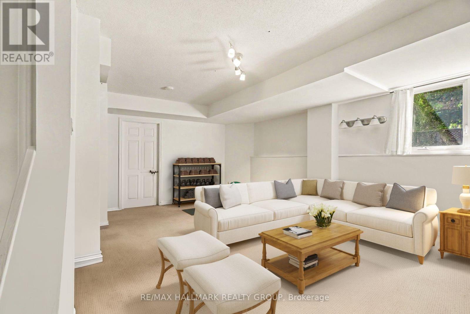 48 Dunbarton Court, Ottawa, ON