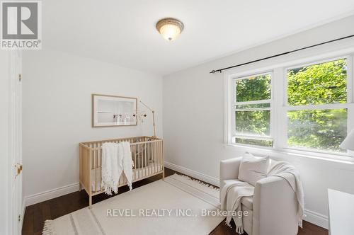 16 Carrington Court, Hamilton, ON 