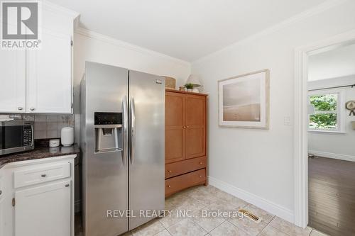 16 Carrington Court, Hamilton, ON 