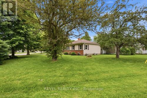 16 Carrington Court, Hamilton, ON 